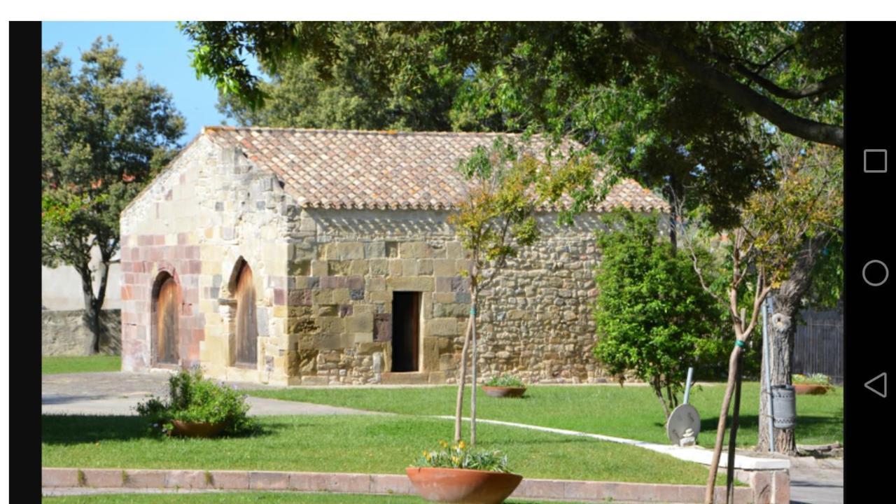 B&B Casa Piras Iun3880 Barumini Luaran gambar